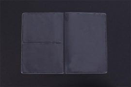 . Igazolványtartó, osztott tok, PVC, átlátszó . Igazolványtartó, osztott tok, PVC, átlátszó