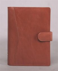 SATURNUS Kalendárium, gyűrűs, betétlapokkal, "M", marhabőr, SATURNUS, "212", barna