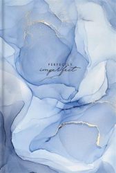 SHKOLYARYK Jegyzetfüzet, B5, vonalas, 80 lap, keményfedeles, SHKOLYARYK "Imperfectly perfect", kék SHKOLYARYK Jegyzetfüzet, B5, vonalas, 80 lap, keményfedeles, SHKOLYARYK "Imperfectly perfect", kék