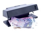 CASHTECH Bankjegyvizsgáló, UV lámpa, 195x82x82 mm, CASHTECH "DL106" CASHTECH Bankjegyvizsgáló, UV lámpa, 195x82x82 mm, CASHTECH "DL106"